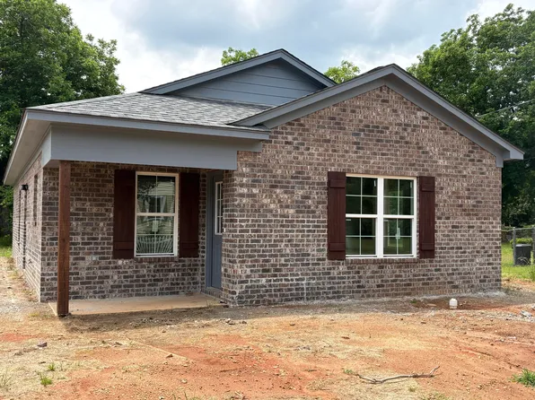 1626 5th Ave S, Columbus, MS 39701