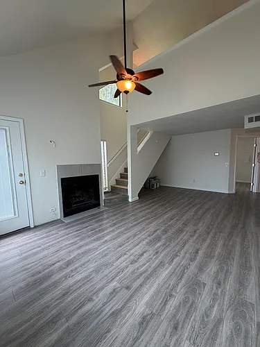 11520 N May Ave #206 Photo 1