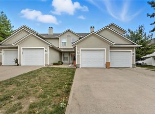 1335 SE Broadway Cir, Lees Summit, MO 64081