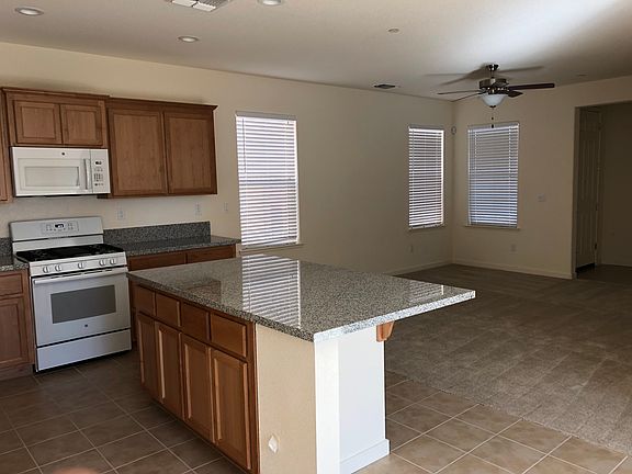 3rd image of 4429 Silver Cedar Ln