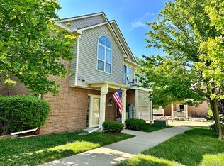 547 Mulberry St, Wyandotte, MI 48192