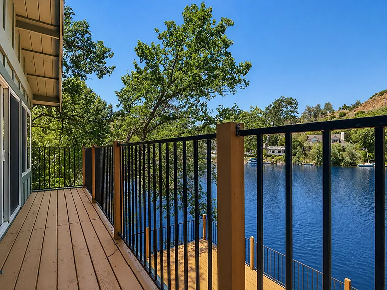 29311 S Lakeshore Dr — Photo 2