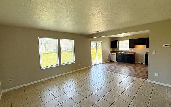 2nd image of 3405 Hapsburg Way