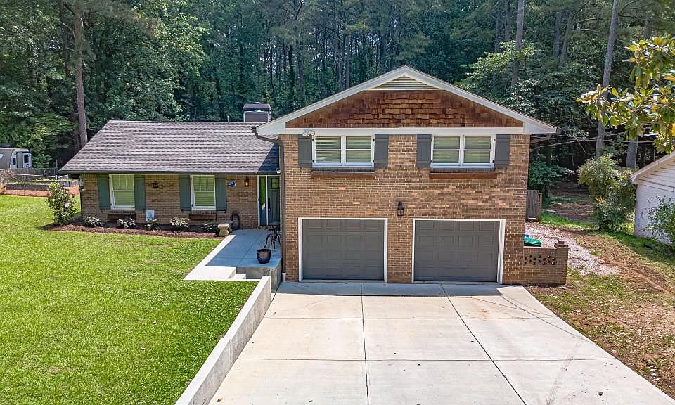 1st image of 4456 Lake Ivanhoe Dr