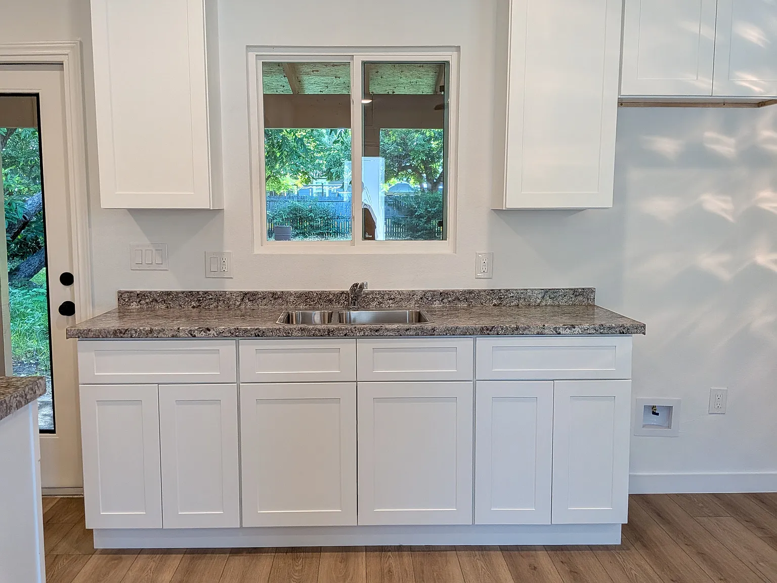 3306 Texas St — Photo 4