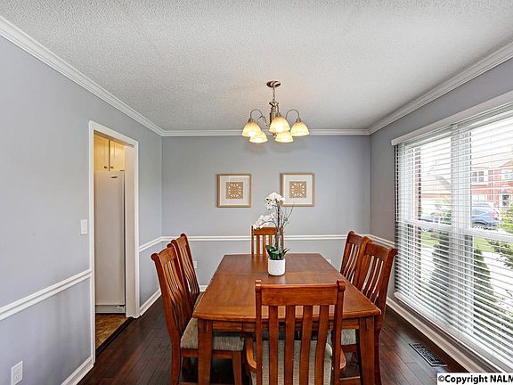 4th image of 125 Sleepy Hollow Ln
