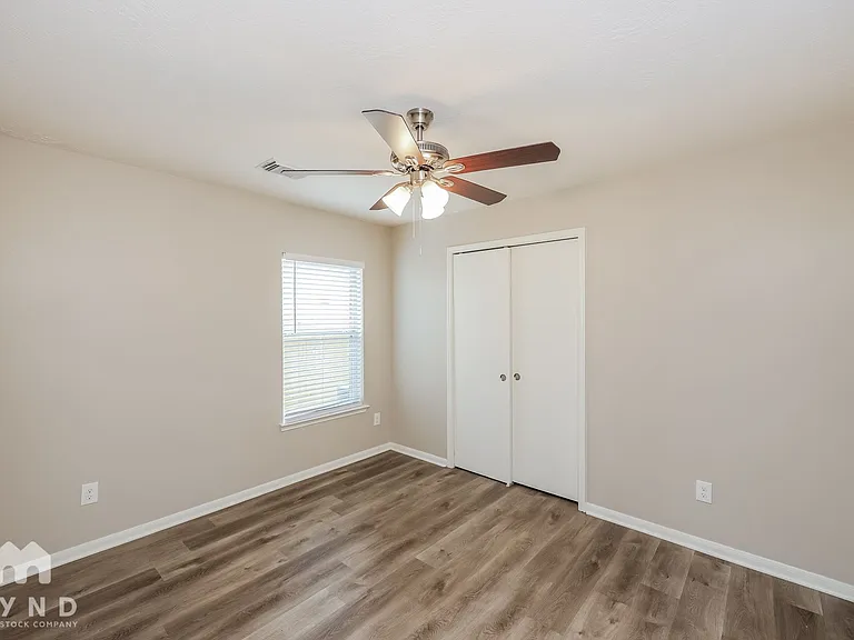 4511 Monarch Blue Ln — Photo 11