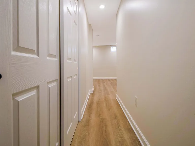 333 S Conkling St #A — Photo 29