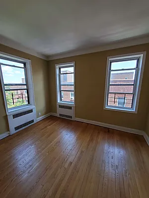 Rented by Contact Realty | media 41