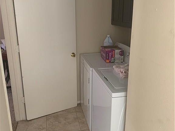 5th image of 1344 Beechwood Dr