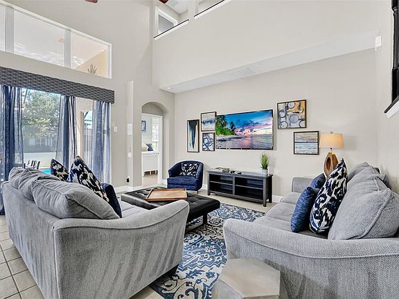 5th image of 2630 DINVILLE STREET