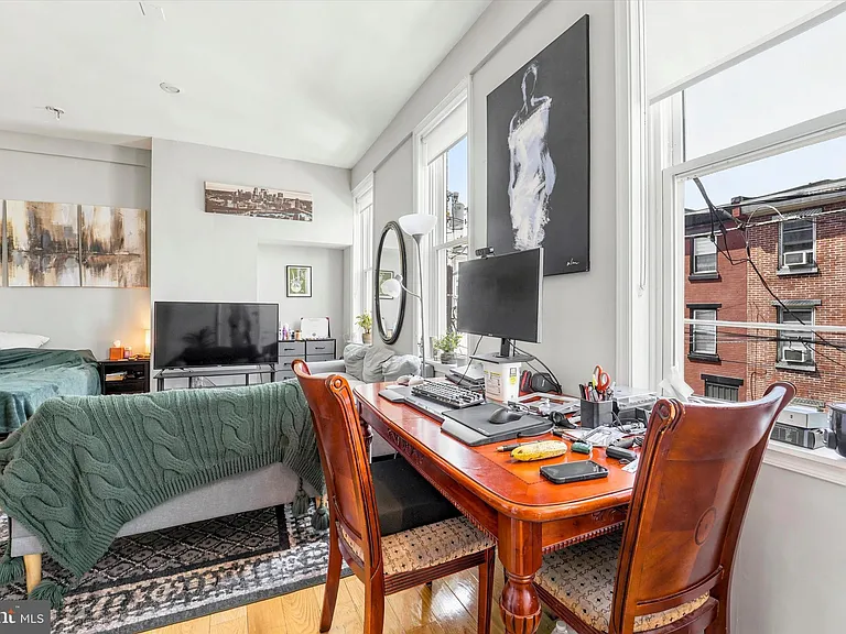 1546 Frankford Ave #2-C — Photo 8