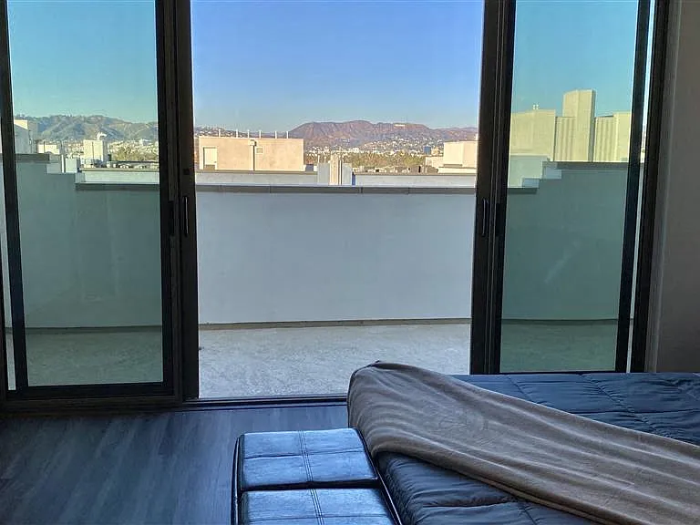 5100 Wilshire Blvd — Photo 10