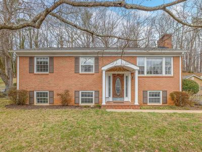 2417 Commonwealth Dr, Charlottesville, VA, 22901