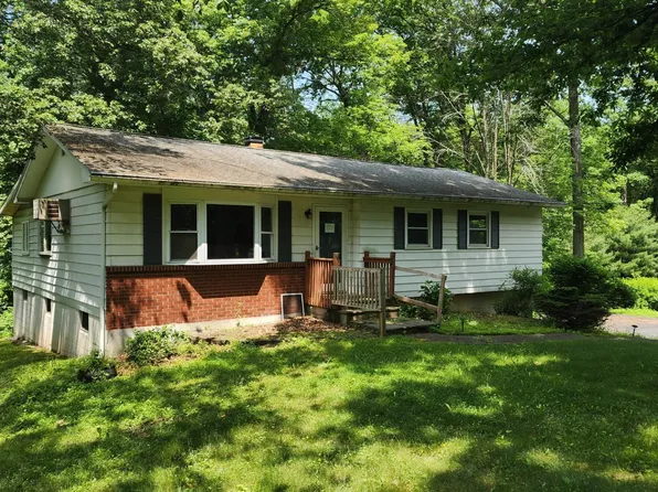 48 Julie Drive, Hopewell Junction, NY 12533