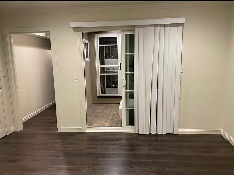 1114 Orange Grove Ave #1 — Photo 6