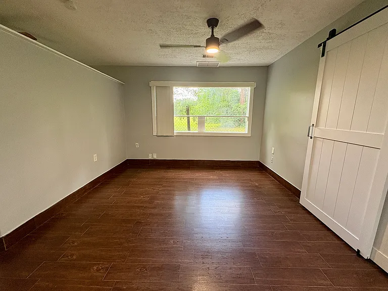 2177 Lake Dr #1 — Photo 12