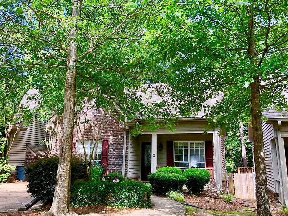 1st image of 104 Windstone Dr