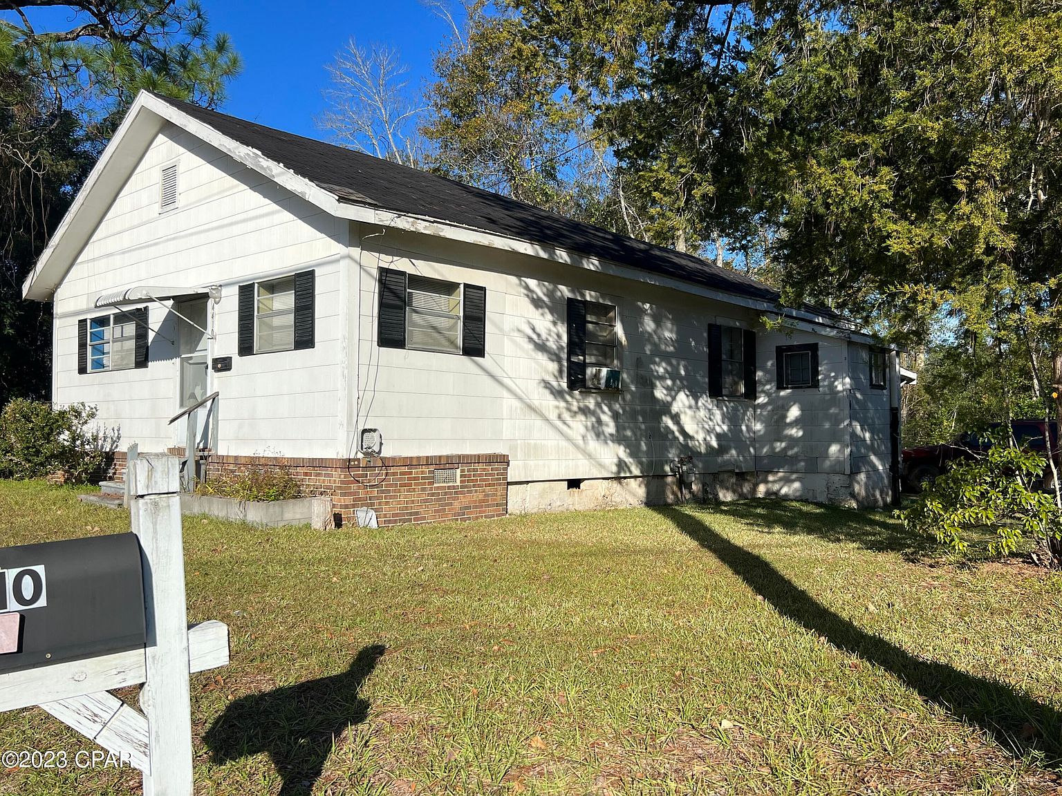 4410 South St, Marianna, FL 32448 | Zillow