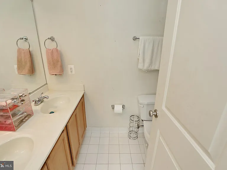 31 Steeplechase Dr — Photo 28