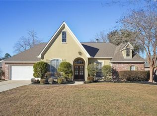 346 Red Maple Dr, Mandeville, LA 70448