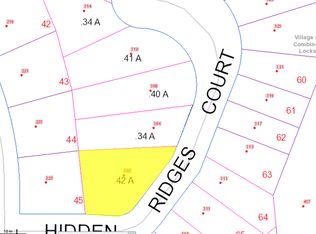 302 Hidden Ridges Ct, Combined Locks, WI 54113