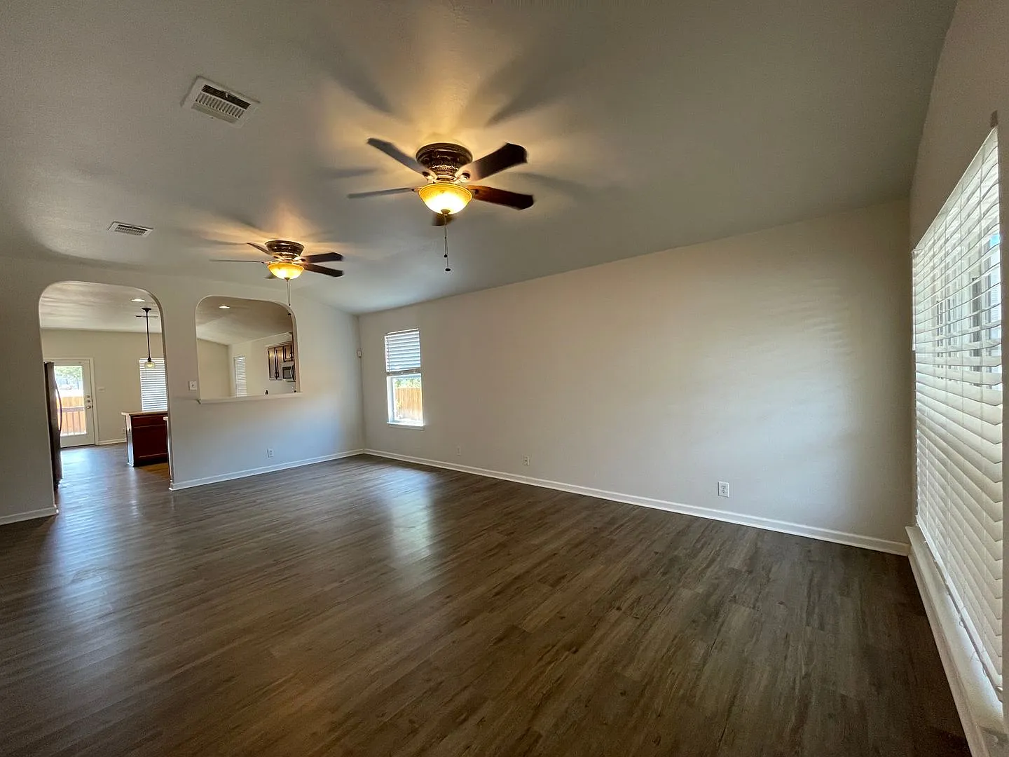 Home for rent — Photo 2