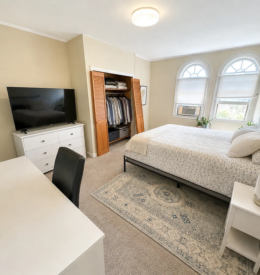 2 bed, $2,750 — Photo 2