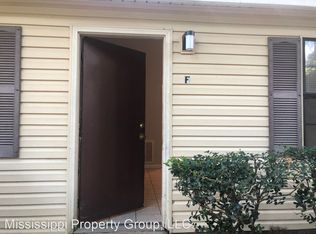 1311 Access Rd #F, Oxford, MS 38655
