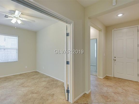 4th image of 1017 Douglas Flat Pl