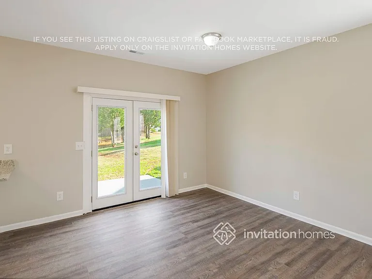 3732 Bullard St — Photo 9