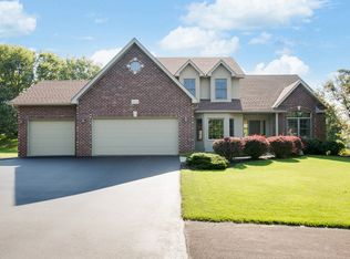 16118 Hawthorn Path, Lakeville, MN 55044