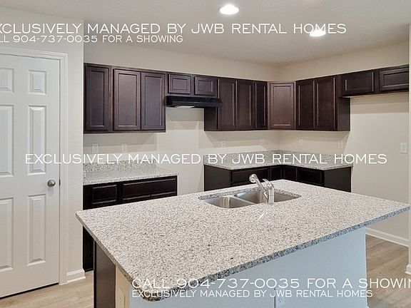 4th image of 8205 Free Ave
