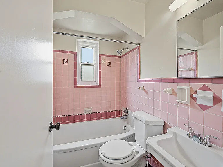 6428 Montgomery Rd #4 — Photo 15