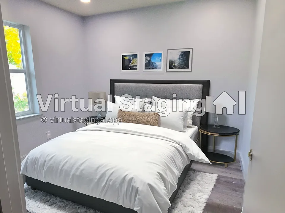 Third compact bedroom with option to use it as a study or a nursery