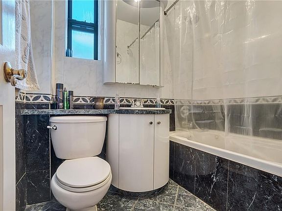3rd image of 3130 Brighton 6th St APT 6D