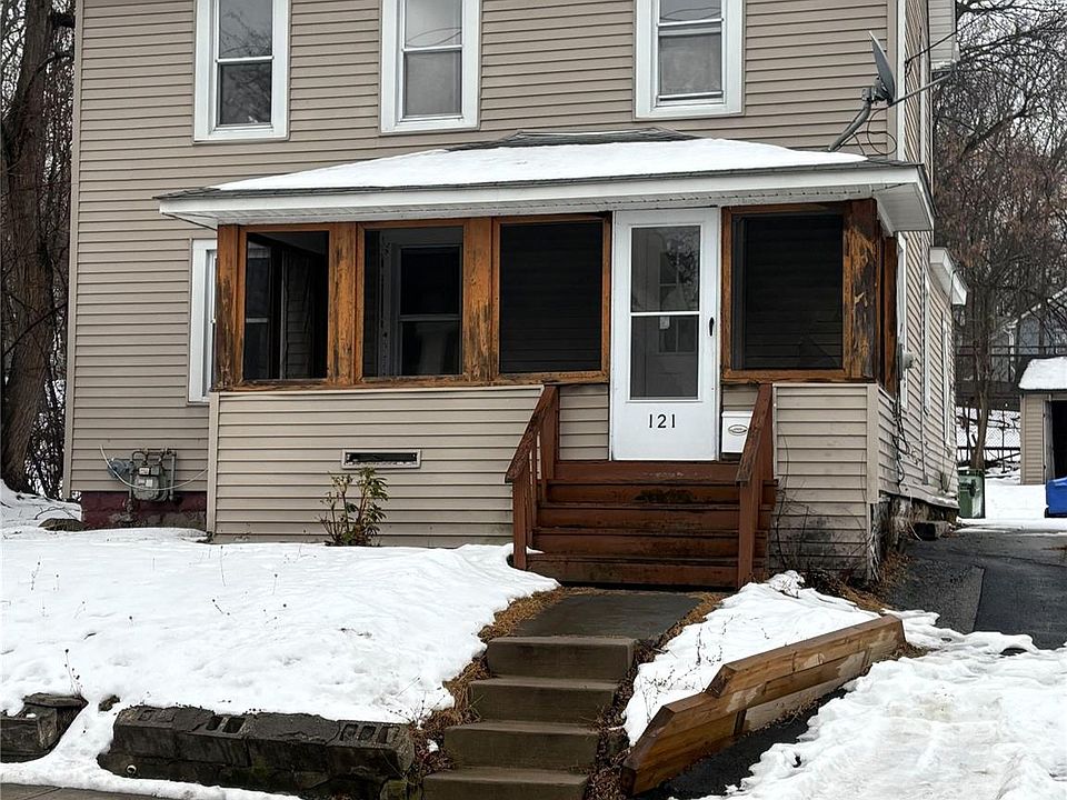 1st image of 121 Sprague Avenue