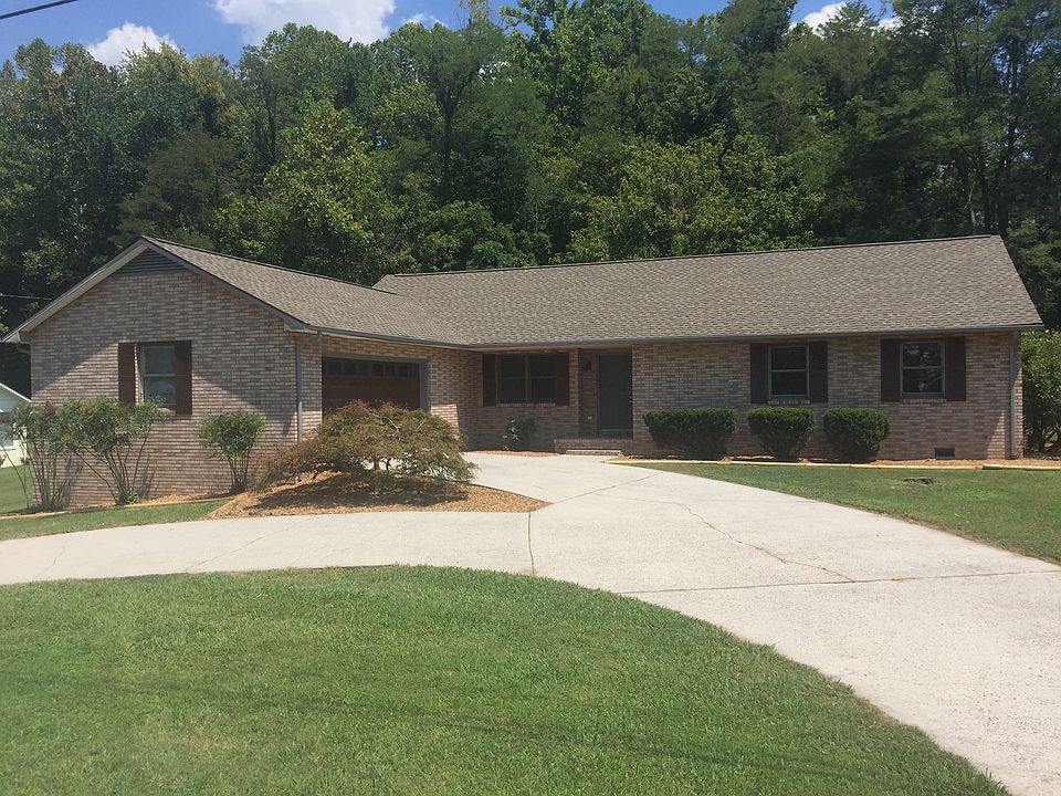 Your dream home awaits!!