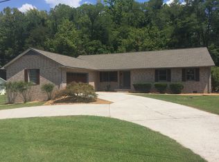 2221 Kings Bay Dr, Kingsport, TN 37660