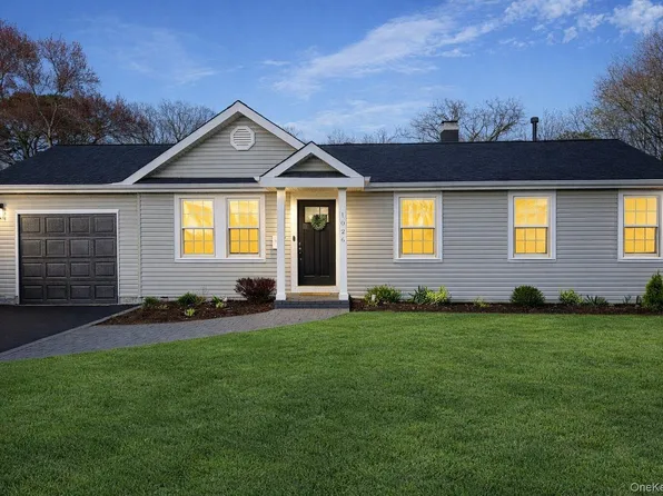 1026 Howells Road, Bay Shore, NY 11706