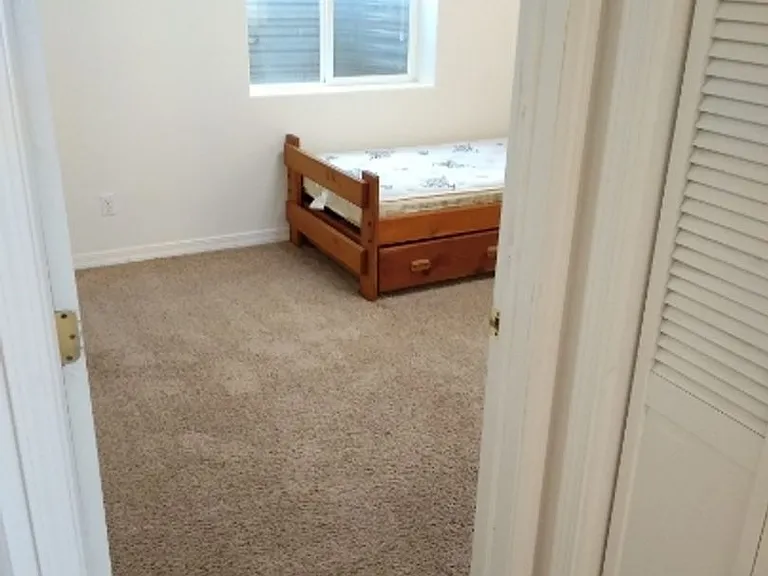 519 S 1275 W — Photo 14