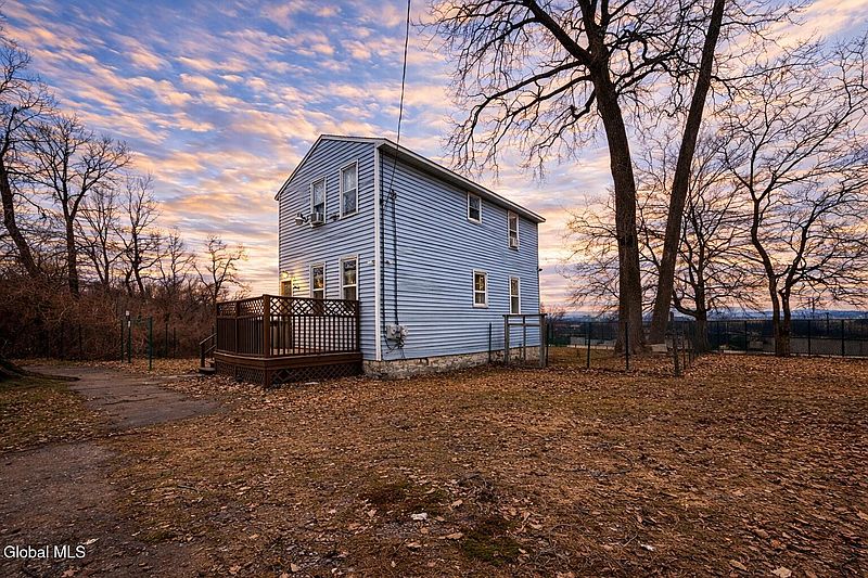 3rd image of 17 Landon Terrace