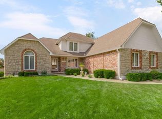 2257 NW Summerfield Dr, Lees Summit, MO 64081