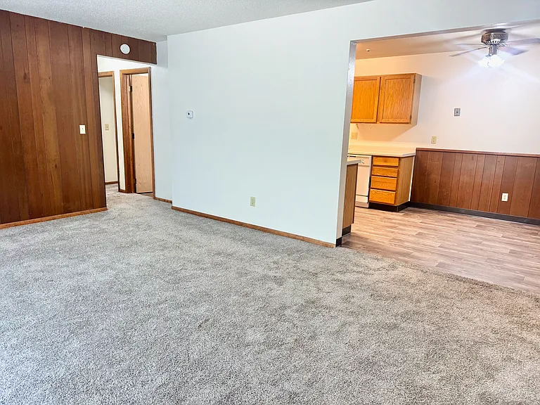 2609 Brookdale Rd #6 — Photo 2