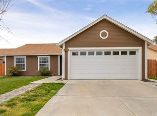 1081 Bluebell Way, Hemet, CA 92545