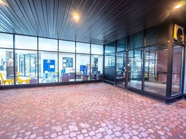 7000 Blvd East image 2 of 11