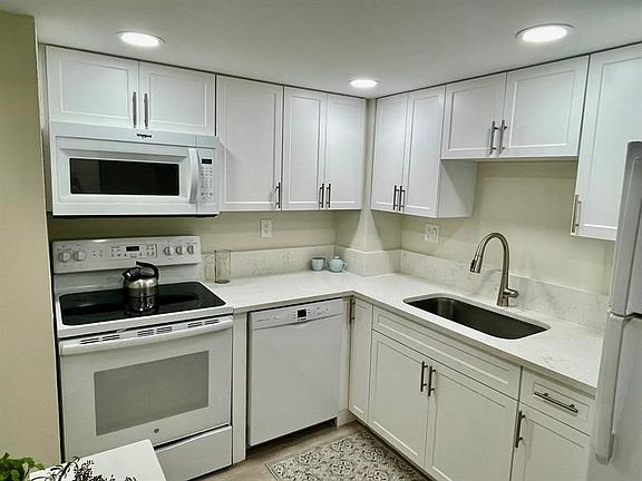 2nd image of 3540 S Ocean Blvd APT 402