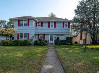 2966 Jerusalem Ave, Wantagh, NY 11793