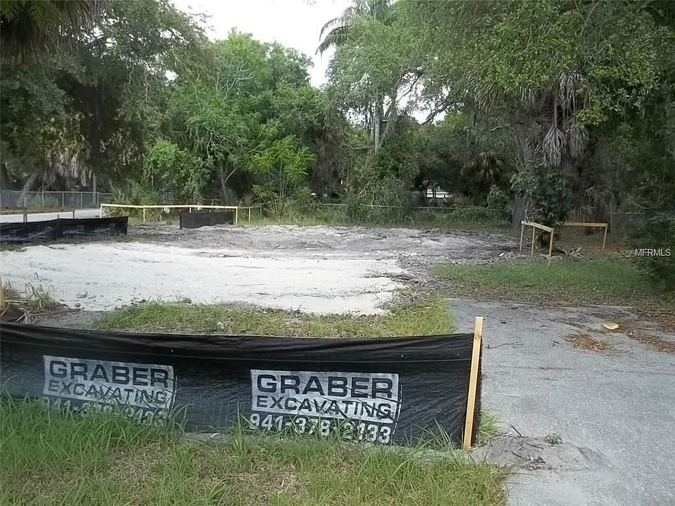 1st image of 1834 Central Ave