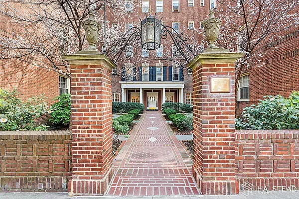 Sold by Brown Harris Stevens | media 13